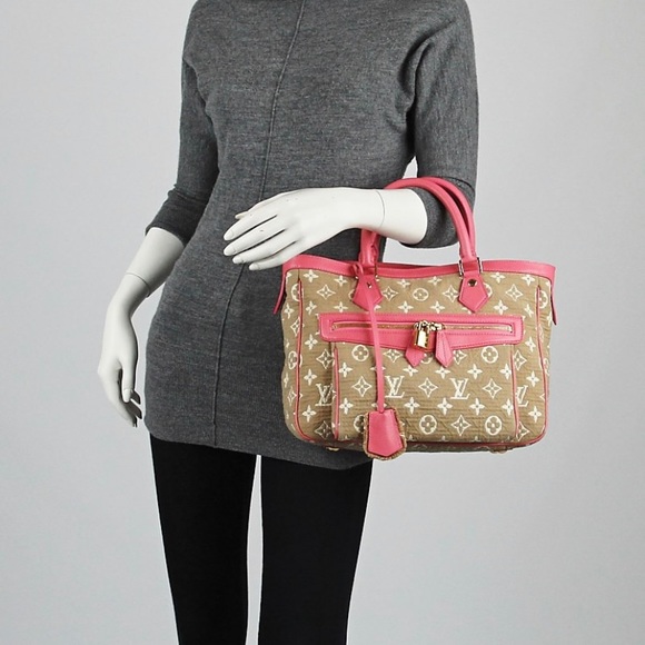 Louis Vuitton Handbags - 🌸LIMITED EDITION🌸LV Cabbas monogram Sabbia MM